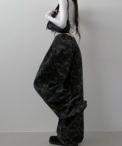 숏롱선택루프카모패턴코튼사이드스냅와이드롱팬츠 진그레이