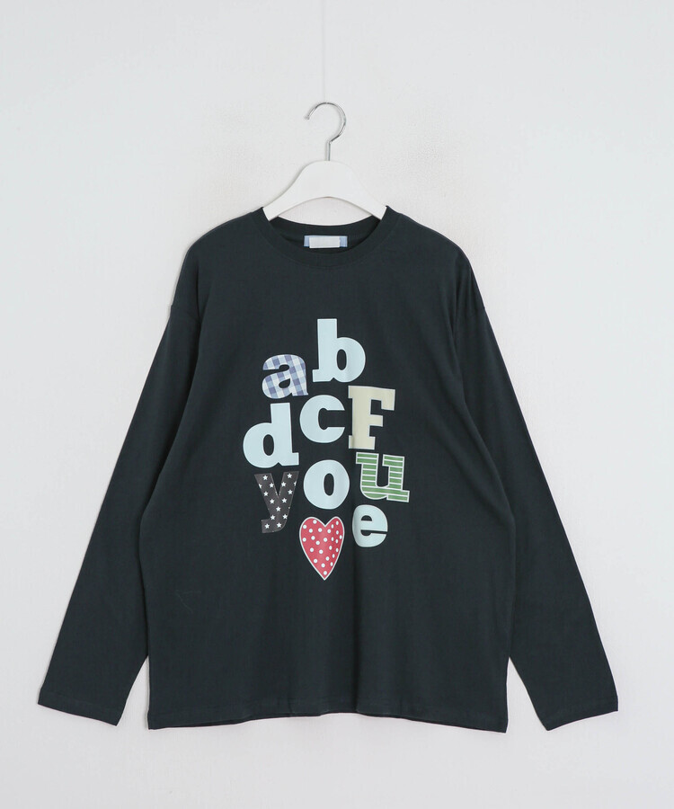 オーバーフィット長袖Tシャツ