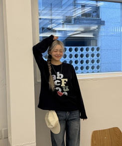 オーバーフィット長袖Tシャツ NAVY