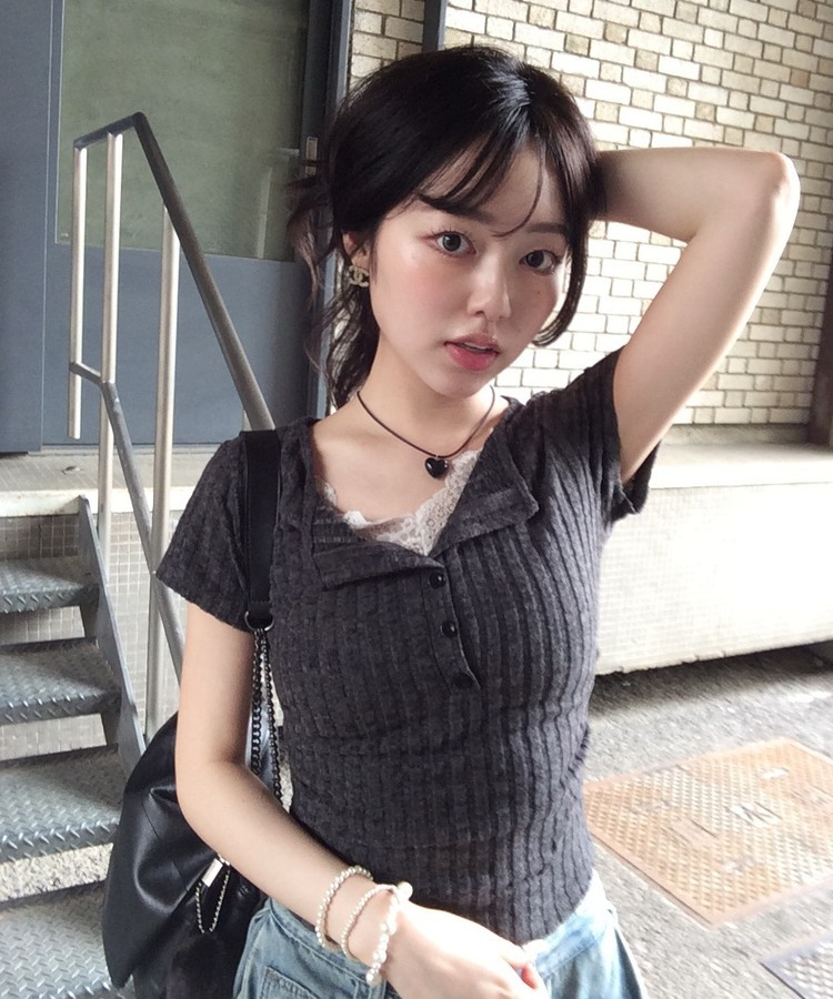 러빈 레이스 티셔츠 먹색