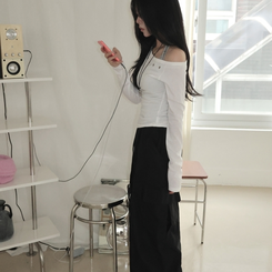 アンバランスオフアイレット長袖Tシャツ IVORY