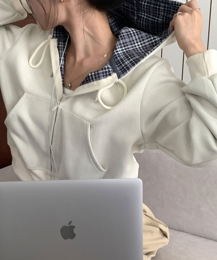 푸티 배색 체크 크롭 오버핏 스트링 후드집업 베이지