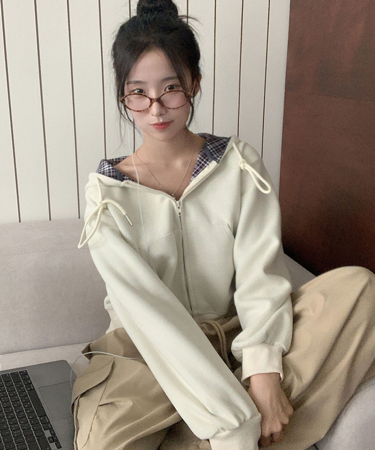 푸티 배색 체크 크롭 오버핏 스트링 후드집업 베이지