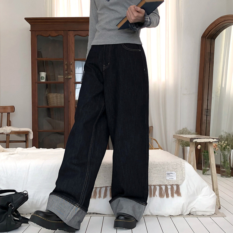 ブラックデニム　ワイドパンツ　セットアップ　ゼニア　トロフェオ　カシミア ブラックデニムワイドパンツセットアップゼニアトロフェオカシミア