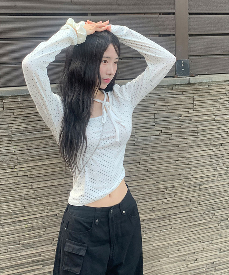 모닝 라운드넥 도트 초커 리본 스트랩 롱슬리브 긴팔티셔츠