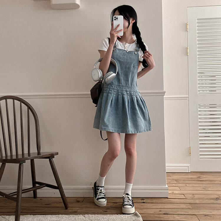 애드 핀턱 플리츠 플레어 오버롤 멜빵 데님 미니 원피스 연청