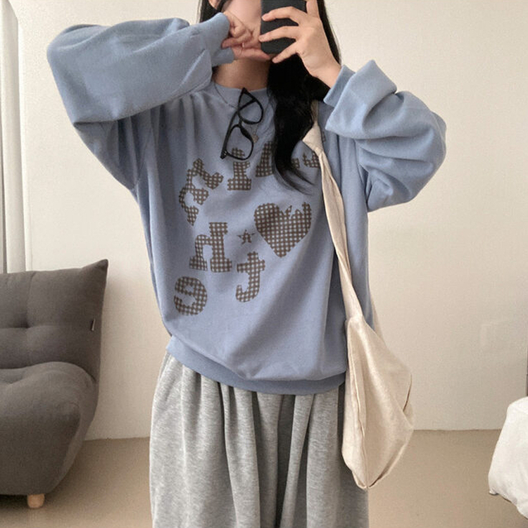 틴에이져 하트 체크패턴 레터링 루즈핏 맨투맨 소라