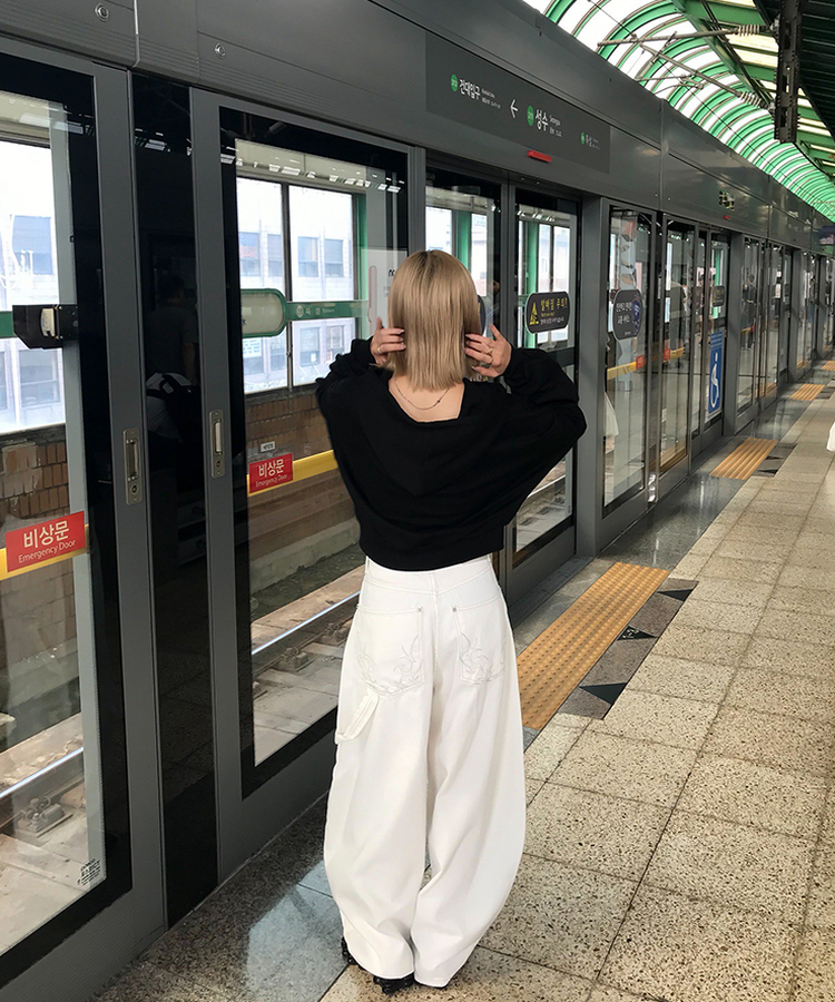 【PREMIUM】刺繍ロングコットンパンツ IVORY