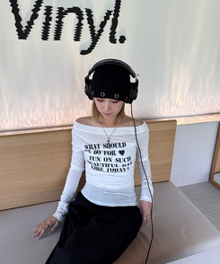 アイレットビーニー BLACK