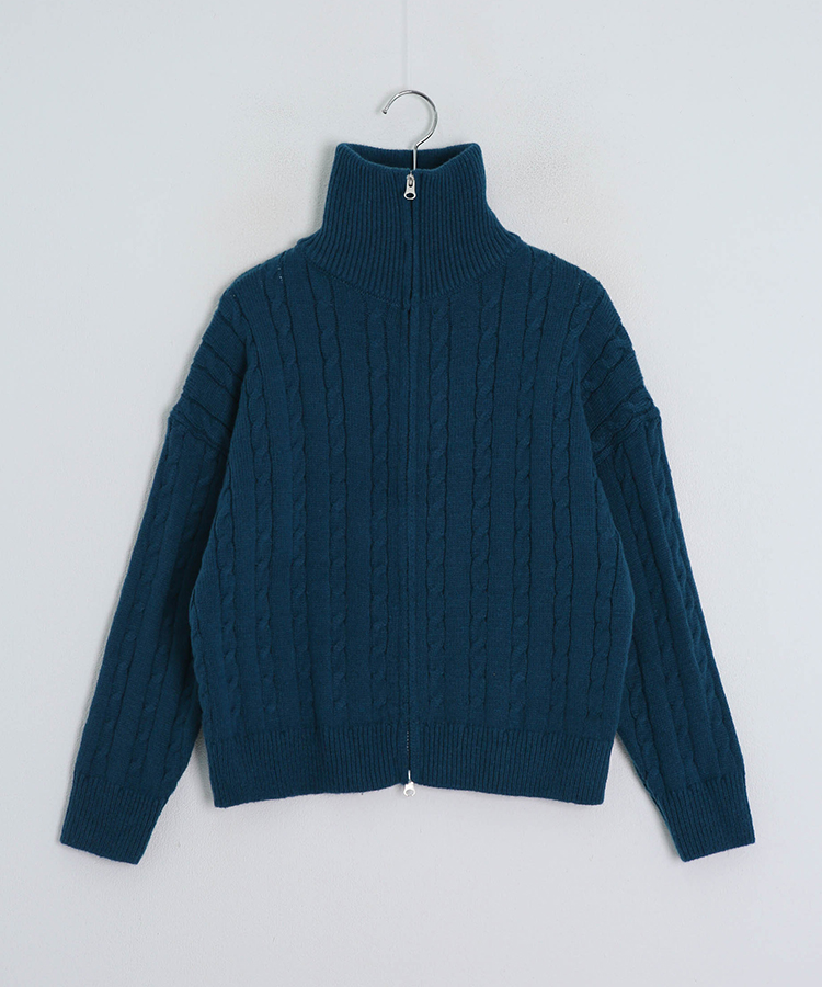 터틀넥 꽈배기 니트 집업