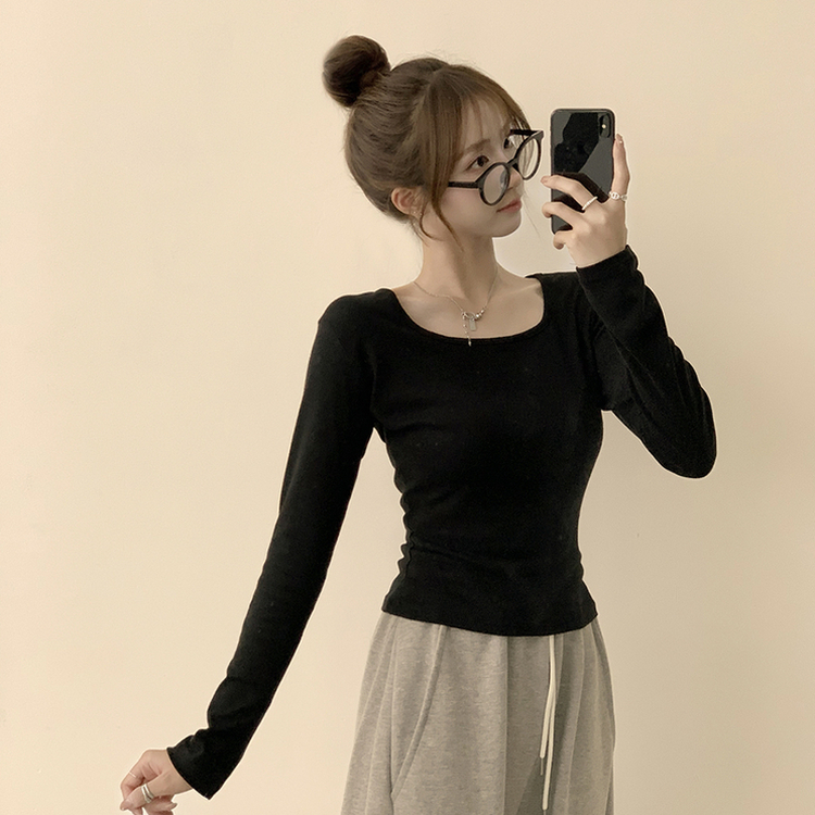 쇄골 노출로 여리여리한 무드의 스퀘어넥 여름 가을 데일리 기본 긴팔 티셔츠 면 모달 랍빠 세미 크롭 긴팔티 4color 블랙