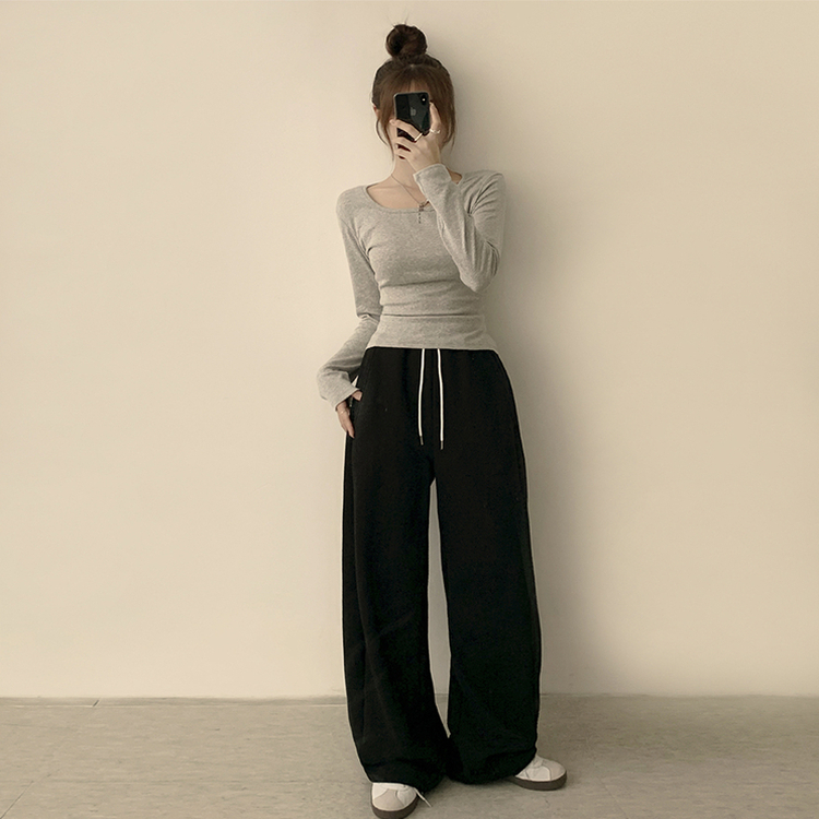 쇄골 노출로 여리여리한 무드의 스퀘어넥 여름 가을 데일리 기본 긴팔 티셔츠 면 모달 랍빠 세미 크롭 긴팔티 4color 그레이