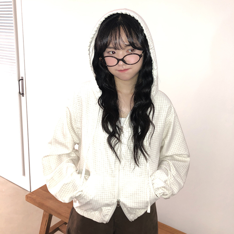 チェックスエードウィンドブレーカー IVORY