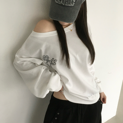 オフルーズフィットトレーナー WHITE