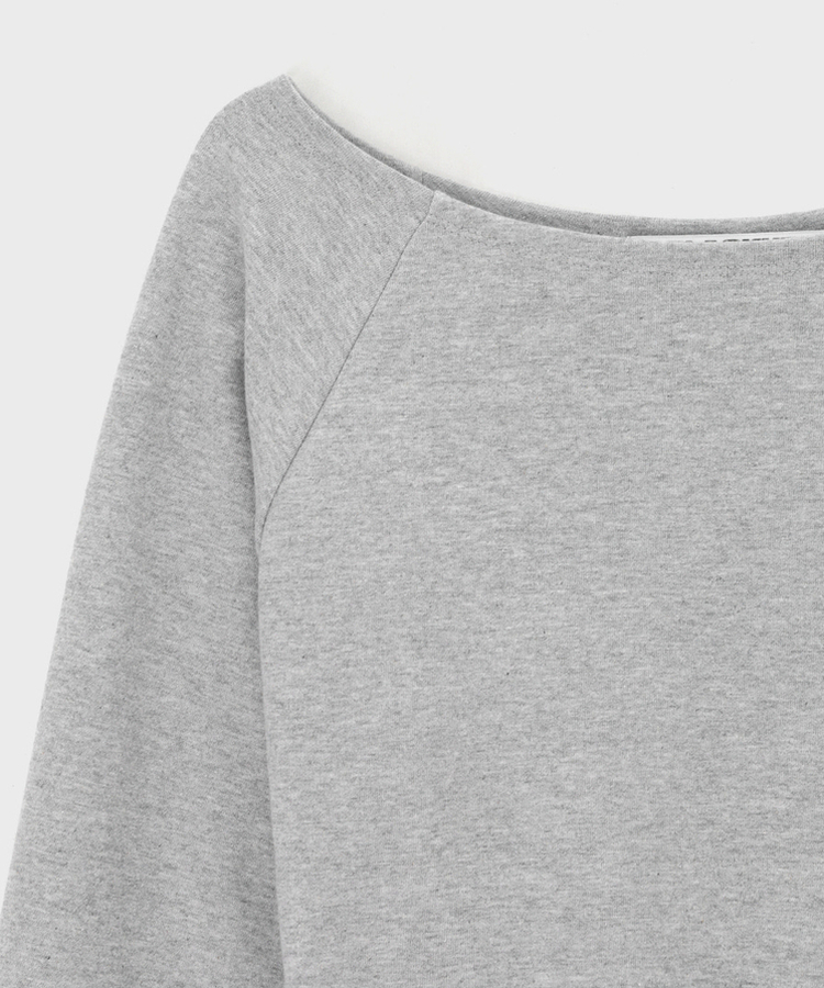 スウェットオフショルダートレーナー