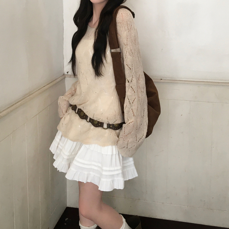 모리 입술넥 시스루 울 여리 긴팔 니트 베이지