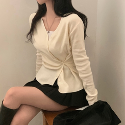 몰리 버튼 골지 랩 니트가디건 아이보리