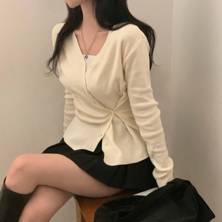 몰리 버튼 골지 랩 니트가디건 아이보리