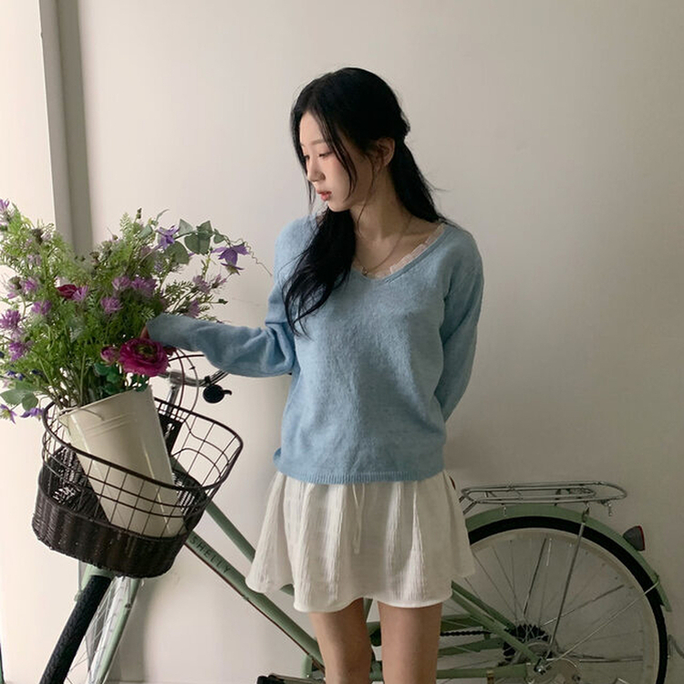 【美品】gravure sur bois　アンゴラ使用Vネックフリル半袖ニット 美品】gravure sur bois アンゴラ使用Vネックフリル半袖ニット