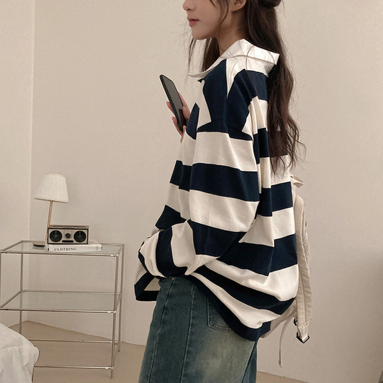 뉴딘 단가라 스트라이프 루즈핏 카라 긴팔 티셔츠 네이비