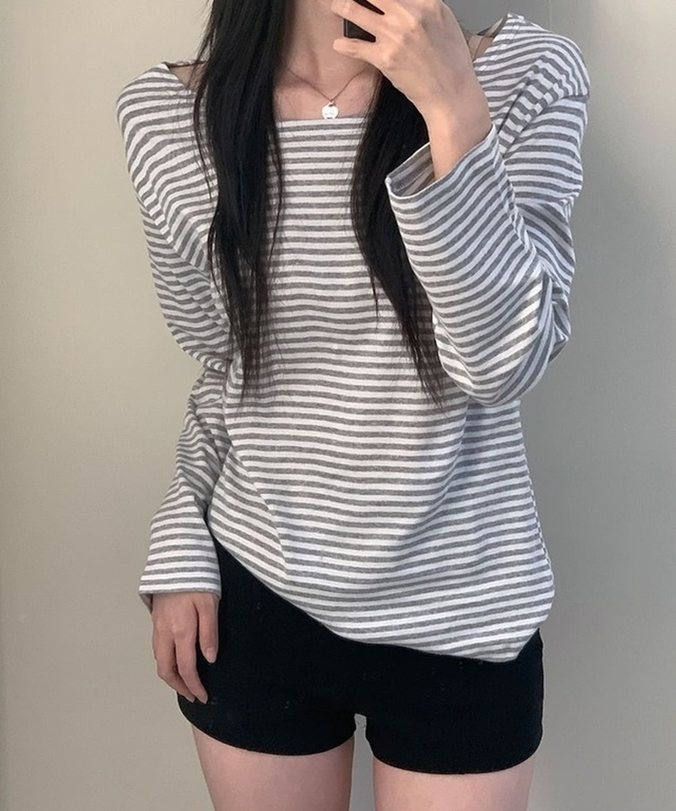 붙지 않는 레귤러핏 스탠다드 와이드넥 단가라 스트라이프 간절기 봄가을 긴팔티셔츠 t 3color 그레이