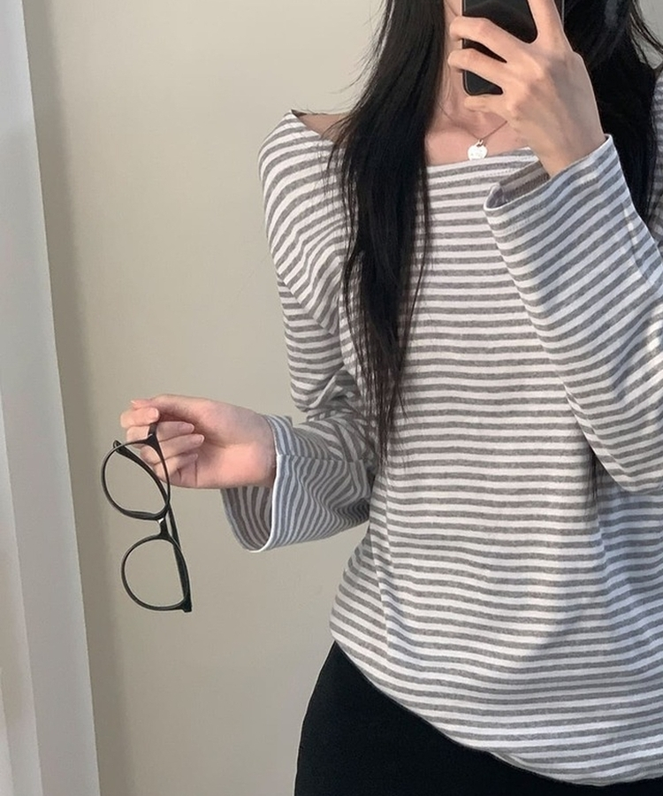 붙지 않는 레귤러핏 스탠다드 와이드넥 단가라 스트라이프 간절기 봄가을 긴팔티셔츠 t 3color 그레이