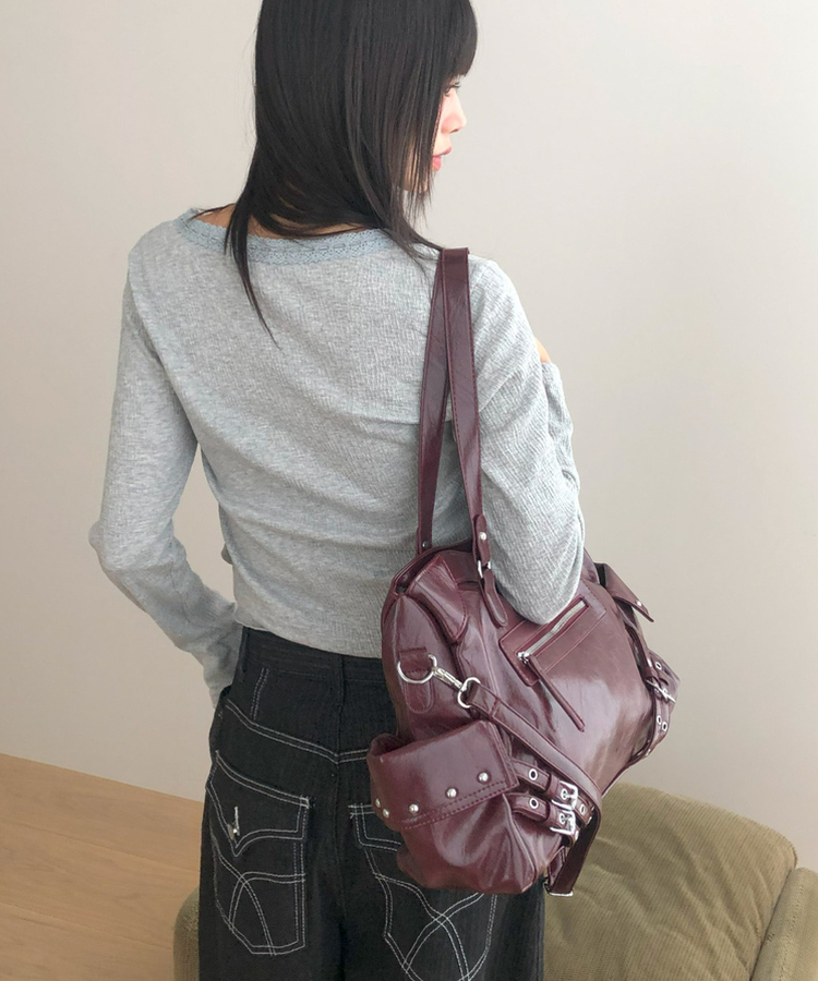 スタッドレザーショルダーバッグ BURGUNDY