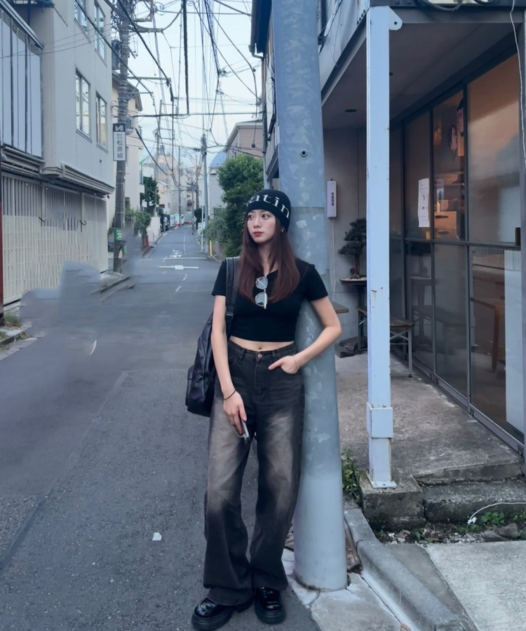 히츠 빈티지 워싱 와이드 데님 팬츠 흑청