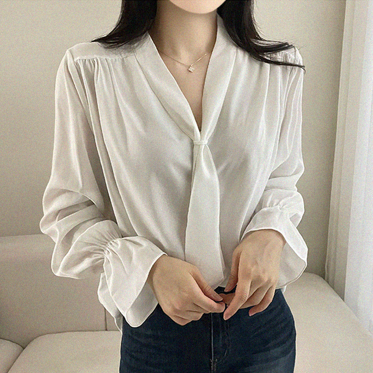 아델 타이 찰랑 리본 셔링 블라우스