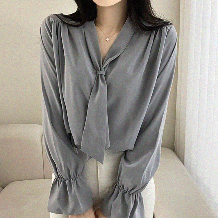 아델 타이 찰랑 리본 셔링 블라우스