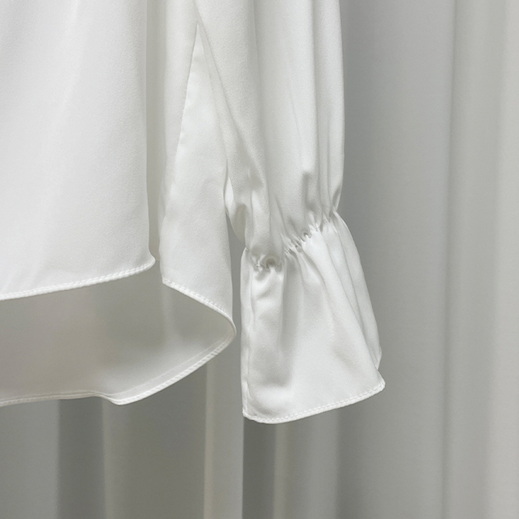 아델 타이 찰랑 리본 셔링 블라우스