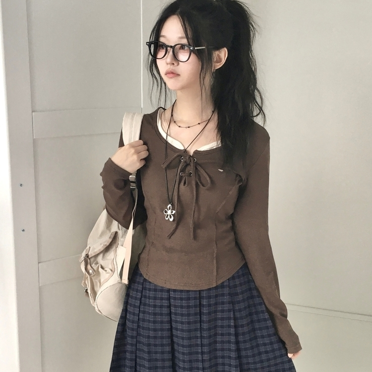 아일렛 레이어드 팬던트 리본 슬림 굴림 긴팔티셔츠