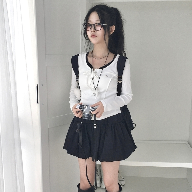 아일렛 레이어드 팬던트 리본 슬림 굴림 긴팔티셔츠