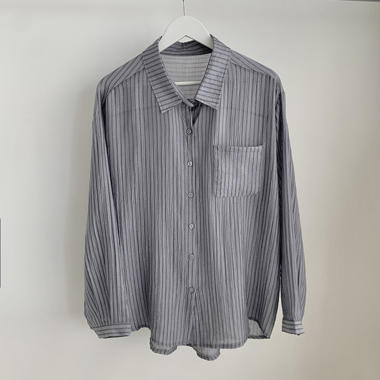 シースルーストライプサイドボタンシャツ