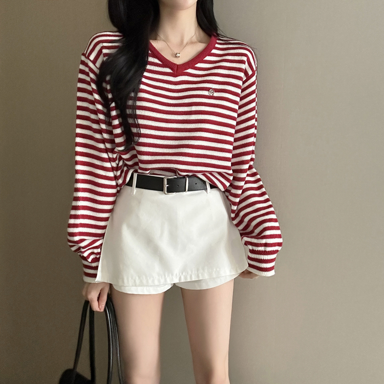 ボーダーVネックニット RED