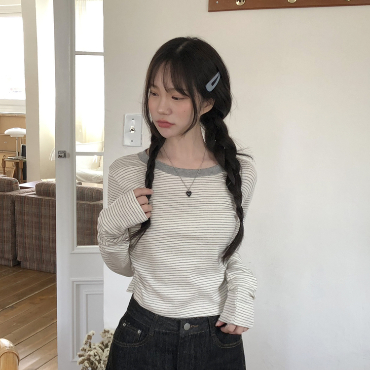 ストライプバイカラー長袖Tシャツ IVORY