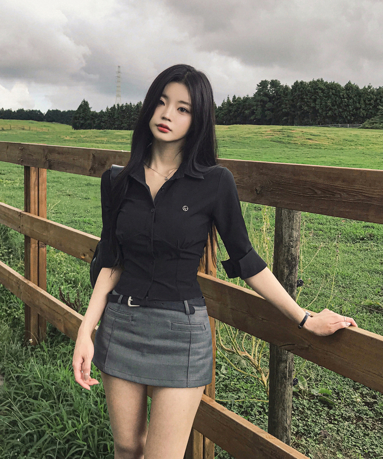 シャーリングライン7分袖シャツ BLACK