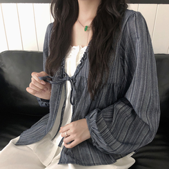 レースレイヤードフリルブラウス NAVY