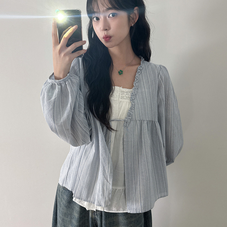 レースレイヤードフリルブラウス SKY BLUE