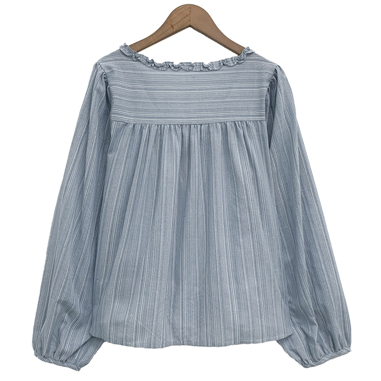 レースレイヤードフリルブラウス