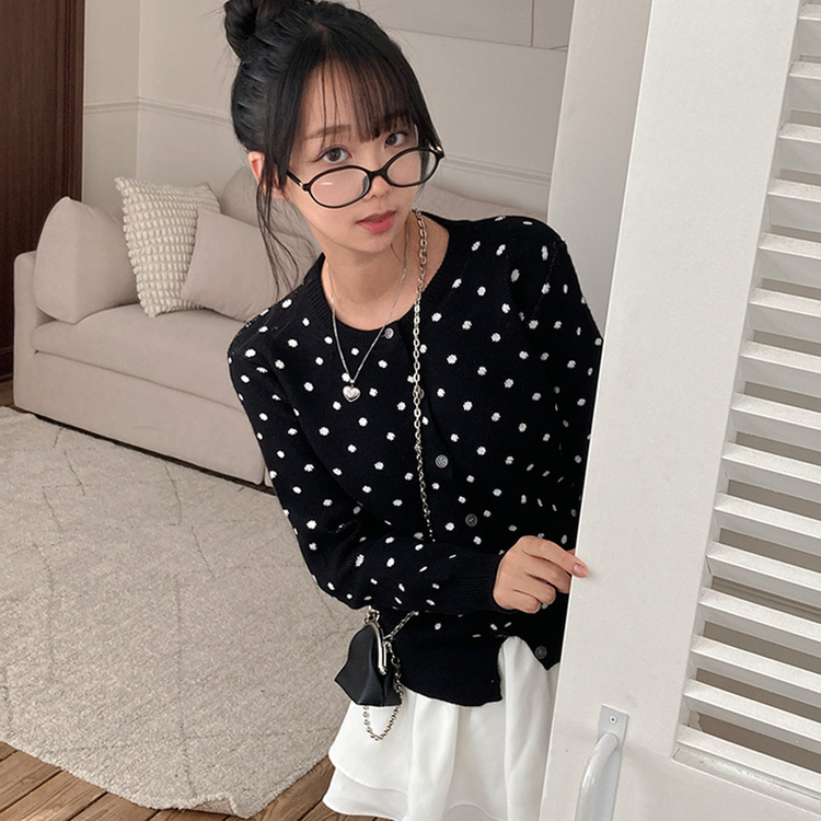 애플 도트 라운드넥 니트 가디건 블랙