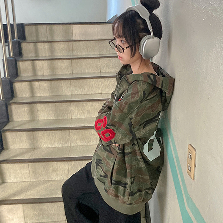 밀리언 밀리터리 카모 루즈핏 후드 집업 카키