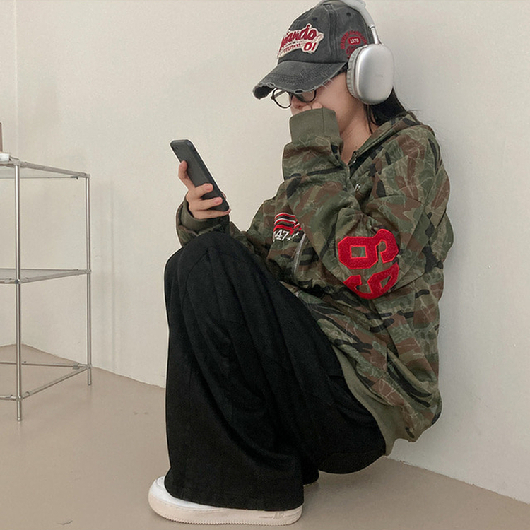 밀리언 밀리터리 카모 루즈핏 후드 집업 카키