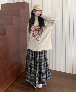 루카 올밴딩 체크패턴 프릴 캉캉 롱 스커트 네이비