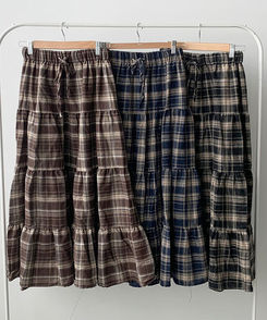 루카 올밴딩 체크패턴 프릴 캉캉 롱 스커트