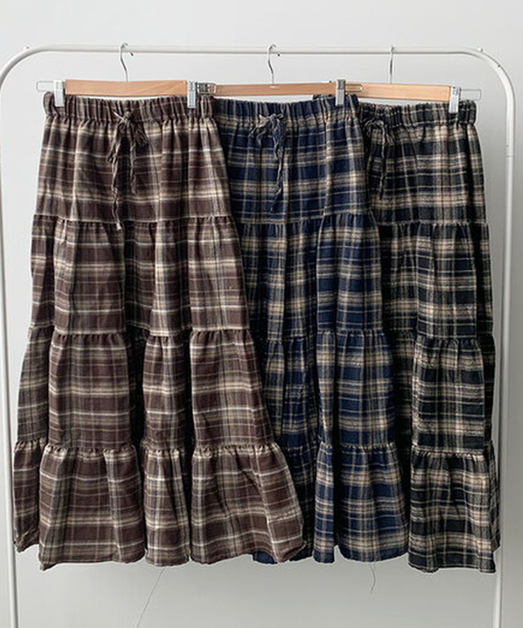 루카 올밴딩 체크패턴 프릴 캉캉 롱 스커트