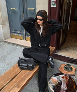 刺繍フードジップアップ BLACK