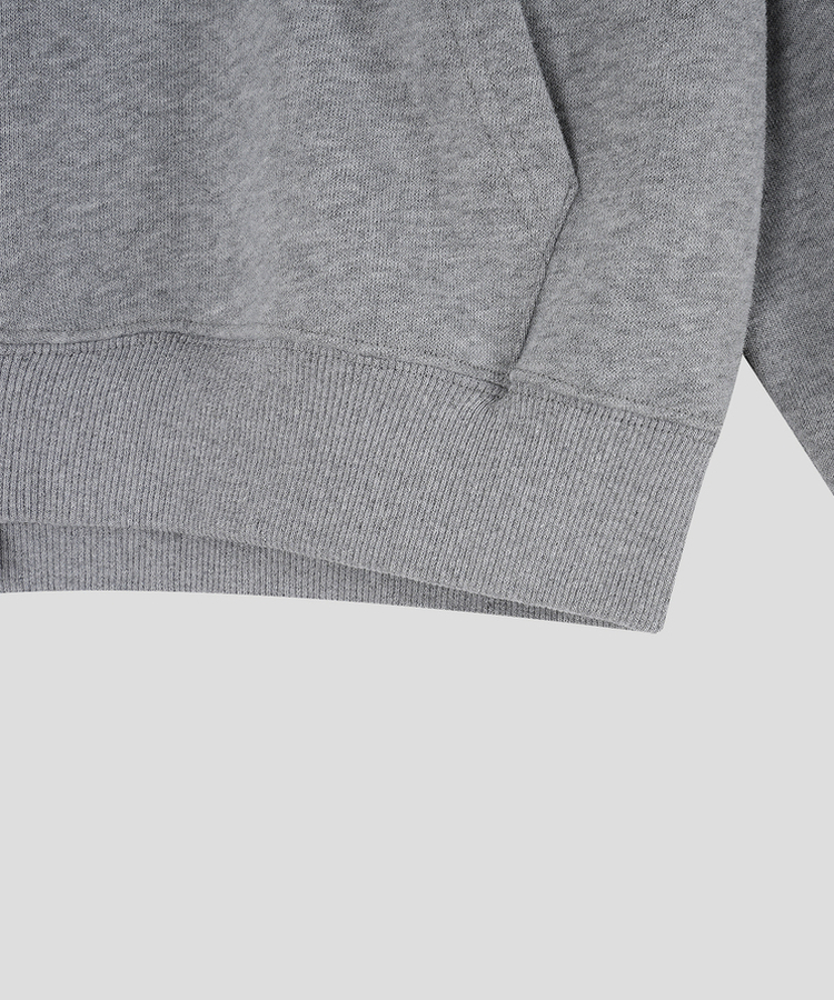 刺繍フードジップアップ