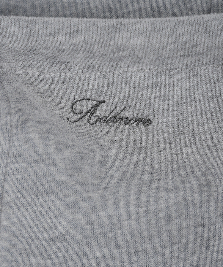 刺繍フードジップアップ