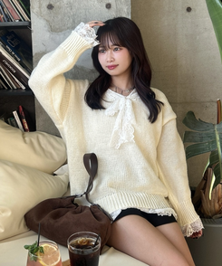 심쿵 레이스 니트 아이